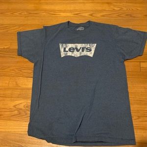 Levi Shirt